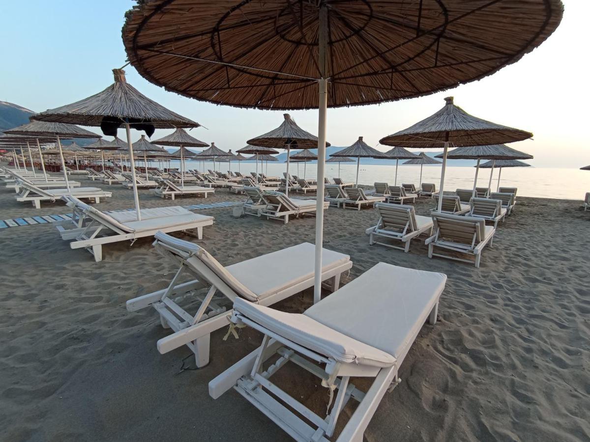 Trea Accomodations - Port Side Vlorë Eksteriør bilde
